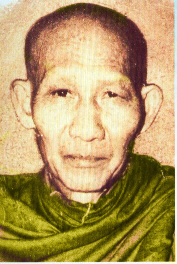 หลวงพ่อเกษม เขมโก สุสานไตรลักษณ์ ลำปาง