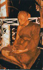 หลวงพ่อแพ วัดพิกุลทอง