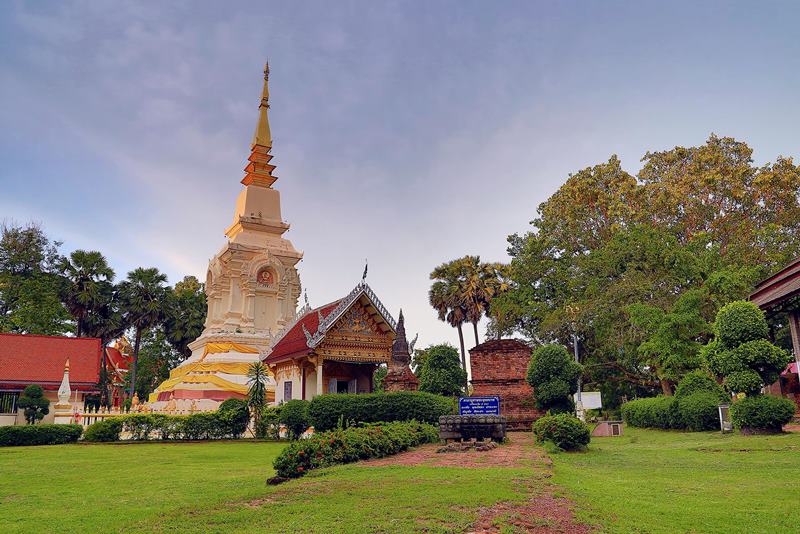 พระธาตุบังพวน ที่เที่ยวหนองคาย