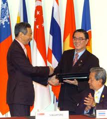 บทบาทของประเทศสิงคโปร์กับอาเซียน