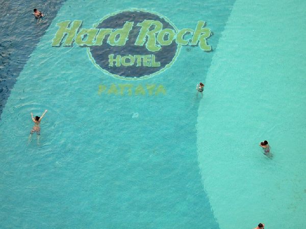 hadrd-rock-hotel (19)