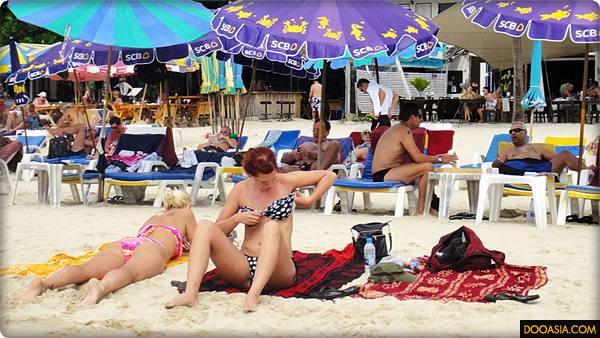 patong-beach-phuket (17)