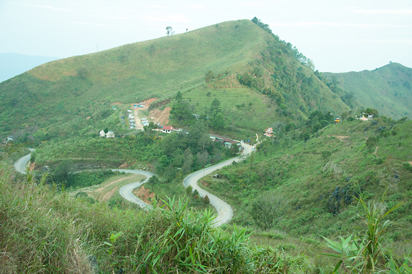 ผาตั้ง น้องๆรองภูชี้ฟ้า