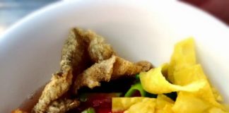 ก๋วยเตี๋ยวพริกสด ร้านก๋วยเตี๋ยวของคนนิยมความแซ่บ