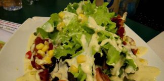 อิ่มข้างรั้วมหาลัย กับ Sam Steak and More