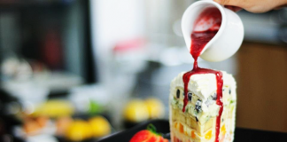 Okashi By Poonni Patissierเค้กโมเดิร์นสไตล์ญี่ปุ่นเพื่อสุขภาพ