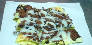 โรตีใบเตย