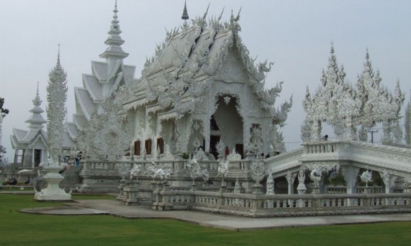 วัดร่องขุ่นเชียงราย