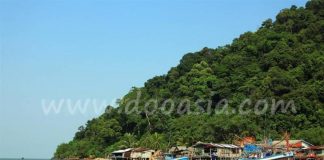 ชุมชนบ้านสลักคอก