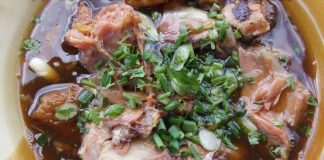 ร้านอาหารยูนนานผาตั้ง