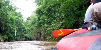 ล่องแพ ล่องเรือยาง อุ้มผาง