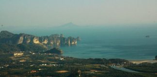 เขาหางนาคเกาะพีพีกระบี่