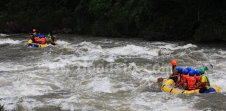 แก่งหินเพิง