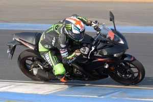 Yamaha YZF-R3 - Bradley Smith