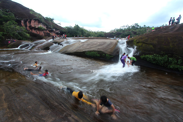 phutampha-waterfall (3)